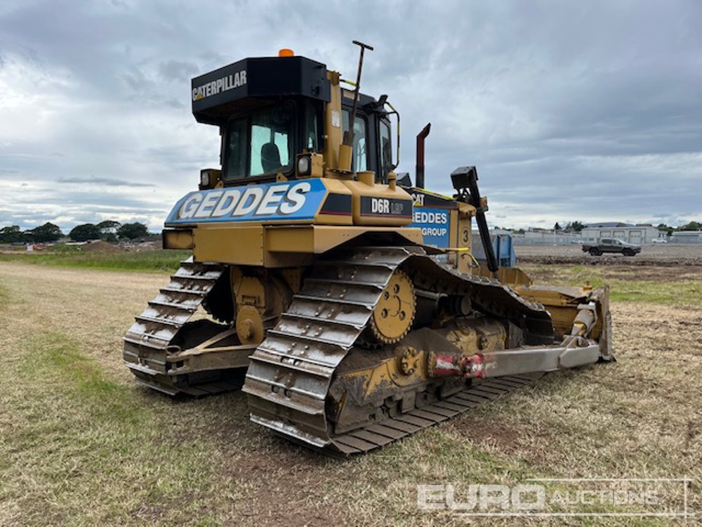 CAT D6R II LGP - Bulldozer: photos 5 CAT D6R II LGP - Bulldozer: photos 5