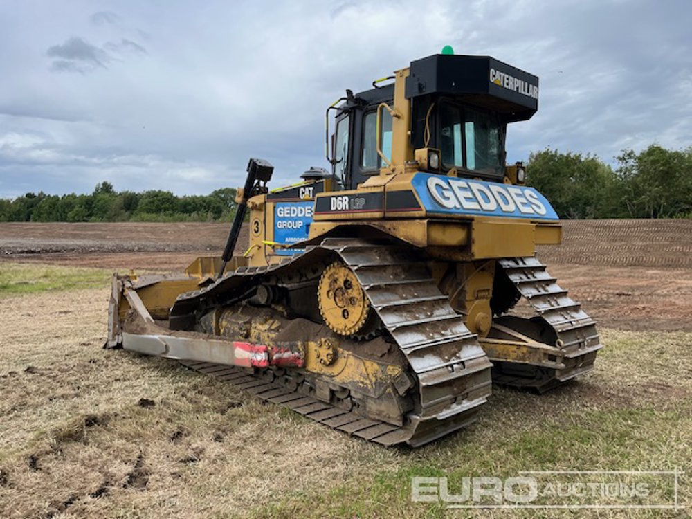 CAT D6R II LGP - Bulldozer: photos 3 CAT D6R II LGP - Bulldozer: photos 3
