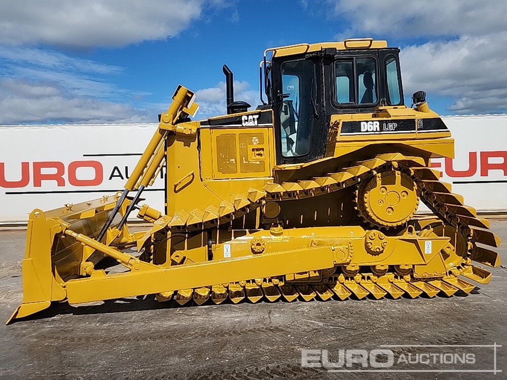 CAT D6R - Bulldozer: photos 2 CAT D6R - Bulldozer: photos 2