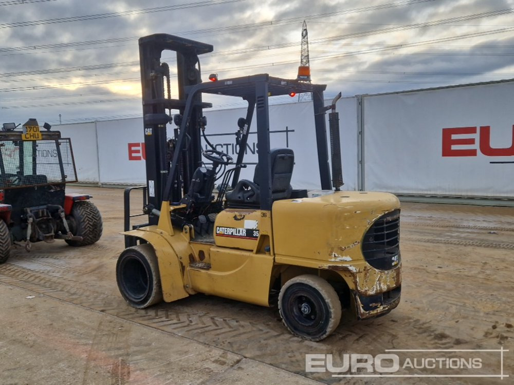 CAT DP35K - Chariot élévateur: photos 3 CAT DP35K - Chariot élévateur: photos 3