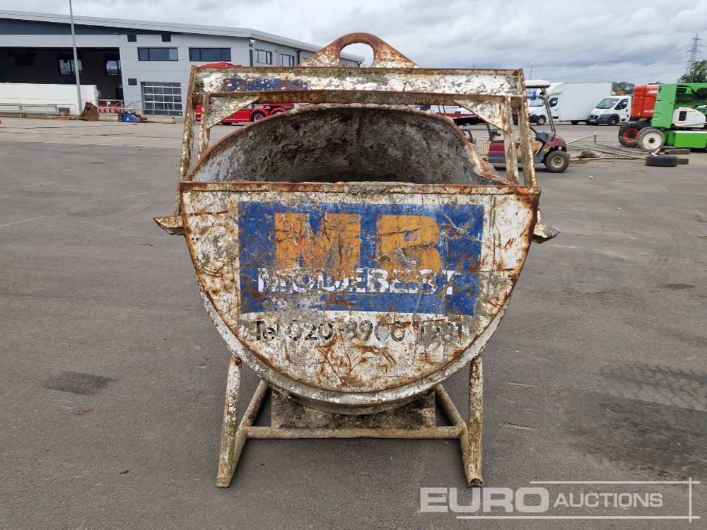 Concrete Skip to suit Crane - Benne basculante: photos 4 Concrete Skip to suit Crane - Benne basculante: photos 4