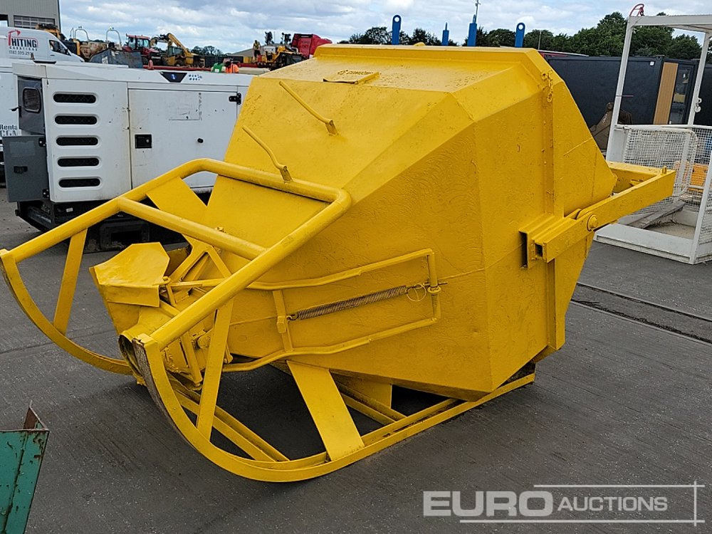 Conquip Concrete Pouring Skip to suit Crane - Benne basculante: photos 5 Conquip Concrete Pouring Skip to suit Crane - Benne basculante: photos 5