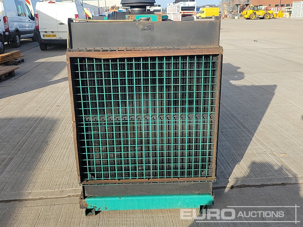 Cummins 202DFAC - Groupe électrogène: photos 4 Cummins 202DFAC - Groupe électrogène: photos 4