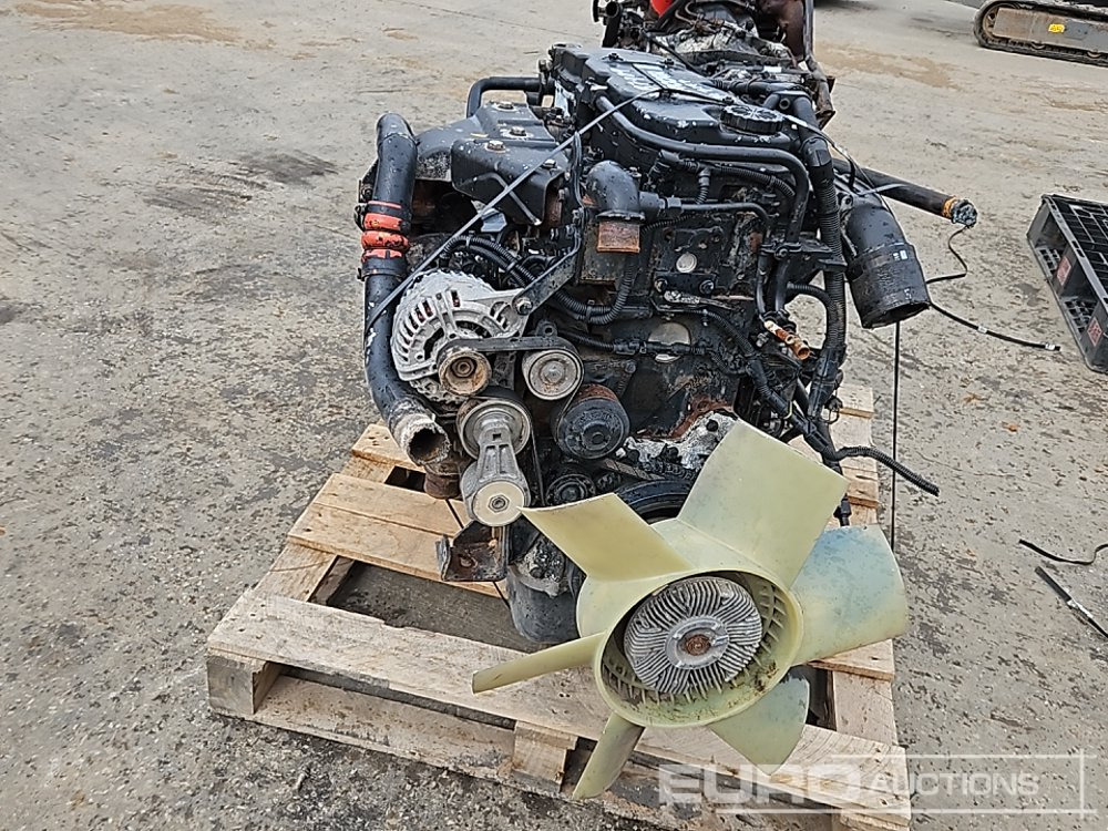 Cummins 4 Cylinder Engine, Gearbox, Pump - Moteur: photos 4 Cummins 4 Cylinder Engine, Gearbox, Pump - Moteur: photos 4