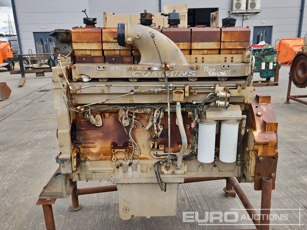 Cummins 6 Cylinder Engine Block - Moteur: photos 2 Cummins 6 Cylinder Engine Block - Moteur: photos 2