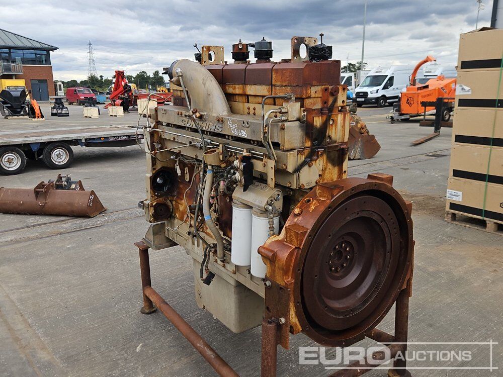 Cummins 6 Cylinder Engine Block - Moteur: photos 3 Cummins 6 Cylinder Engine Block - Moteur: photos 3