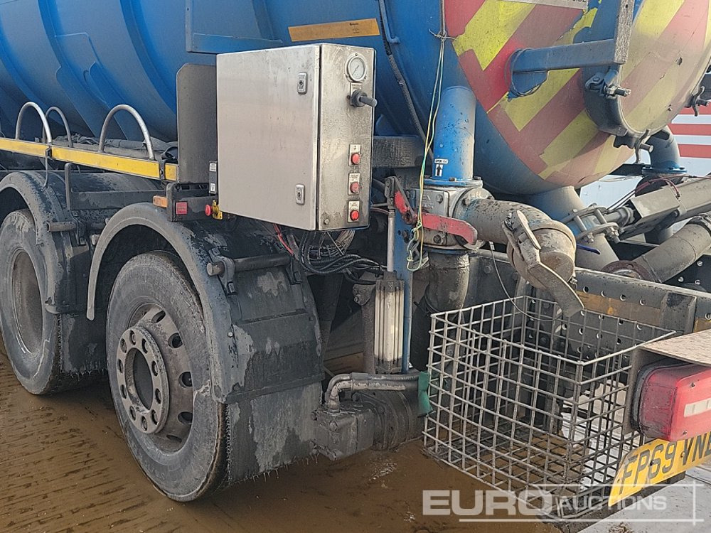 Camion citerne DAF CF410: photos 35 Camion citerne DAF CF410: photos 35