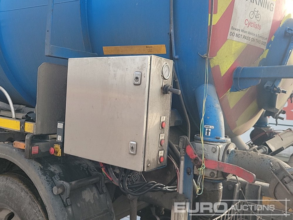 Camion citerne DAF CF410: photos 38 Camion citerne DAF CF410: photos 38