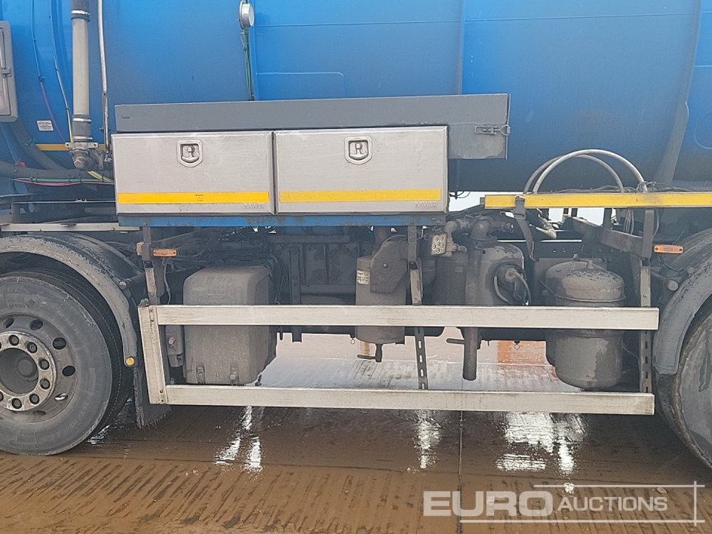 Camion citerne DAF CF410: photos 45 Camion citerne DAF CF410: photos 45