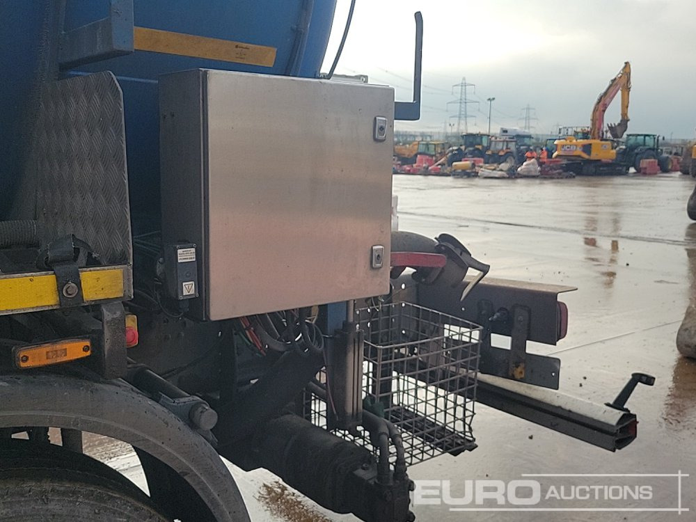 Camion citerne DAF CF410: photos 41 Camion citerne DAF CF410: photos 41