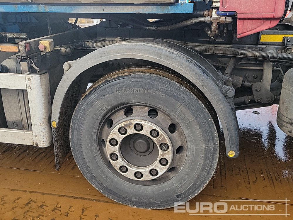 Camion citerne DAF CF410: photos 10 Camion citerne DAF CF410: photos 10