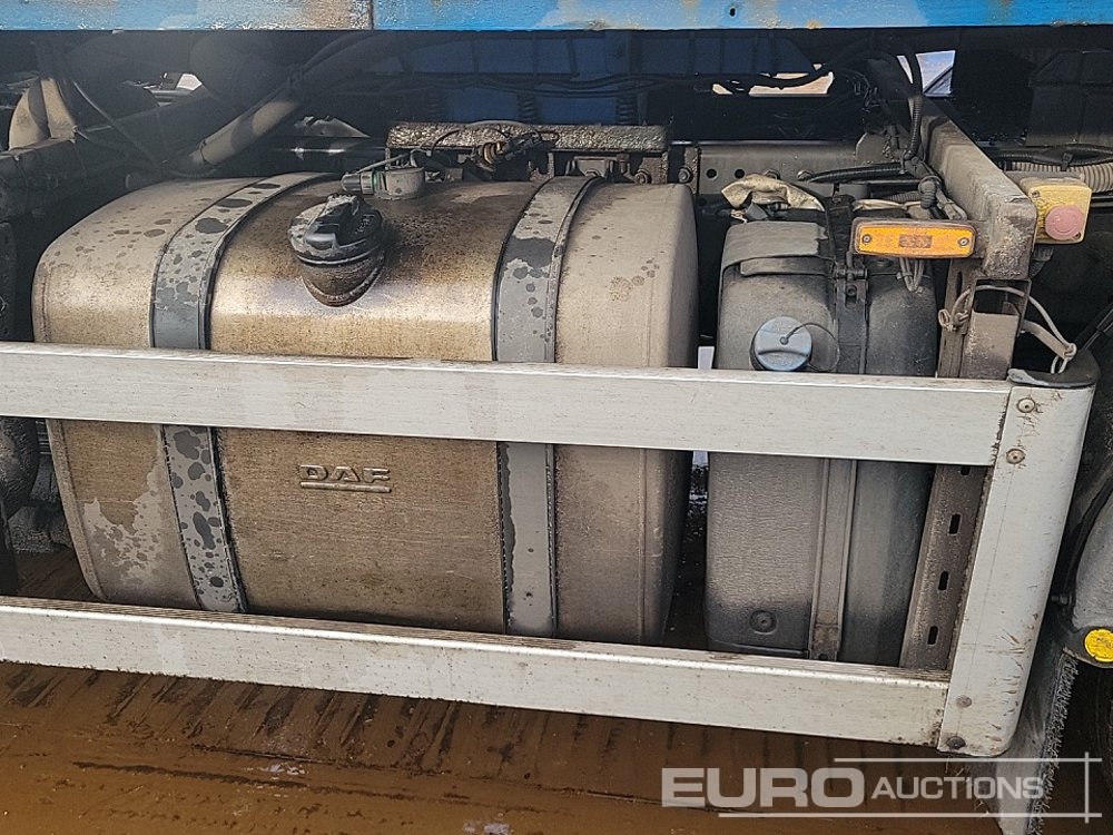 Camion citerne DAF CF410: photos 28 Camion citerne DAF CF410: photos 28