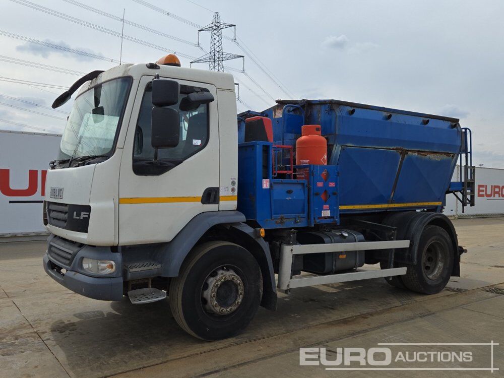 DAF LF - Répandeuse: photos 1 DAF LF - Répandeuse: photos 1
