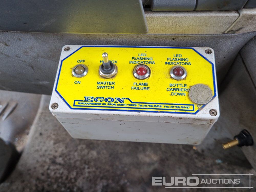Répandeuse DAF LF180: photos 41