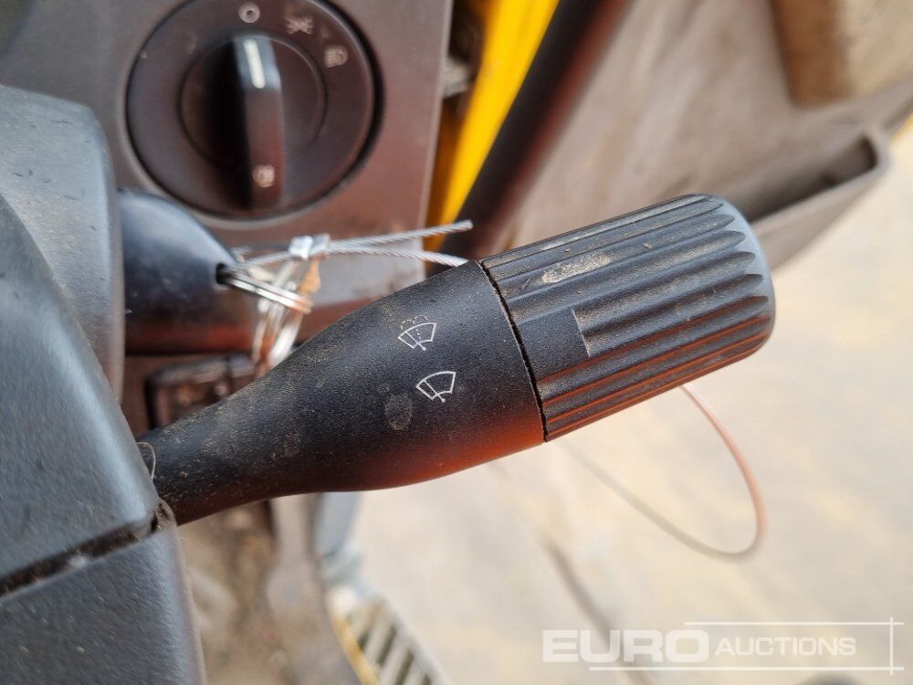 Répandeuse DAF LF180: photos 50
