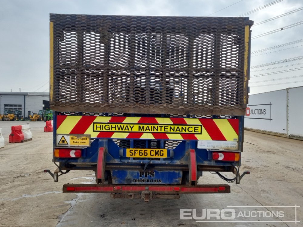 DAF LF210 - Camion plateau: photos 4 DAF LF210 - Camion plateau: photos 4