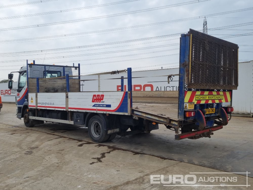 DAF LF210 - Camion plateau: photos 3 DAF LF210 - Camion plateau: photos 3