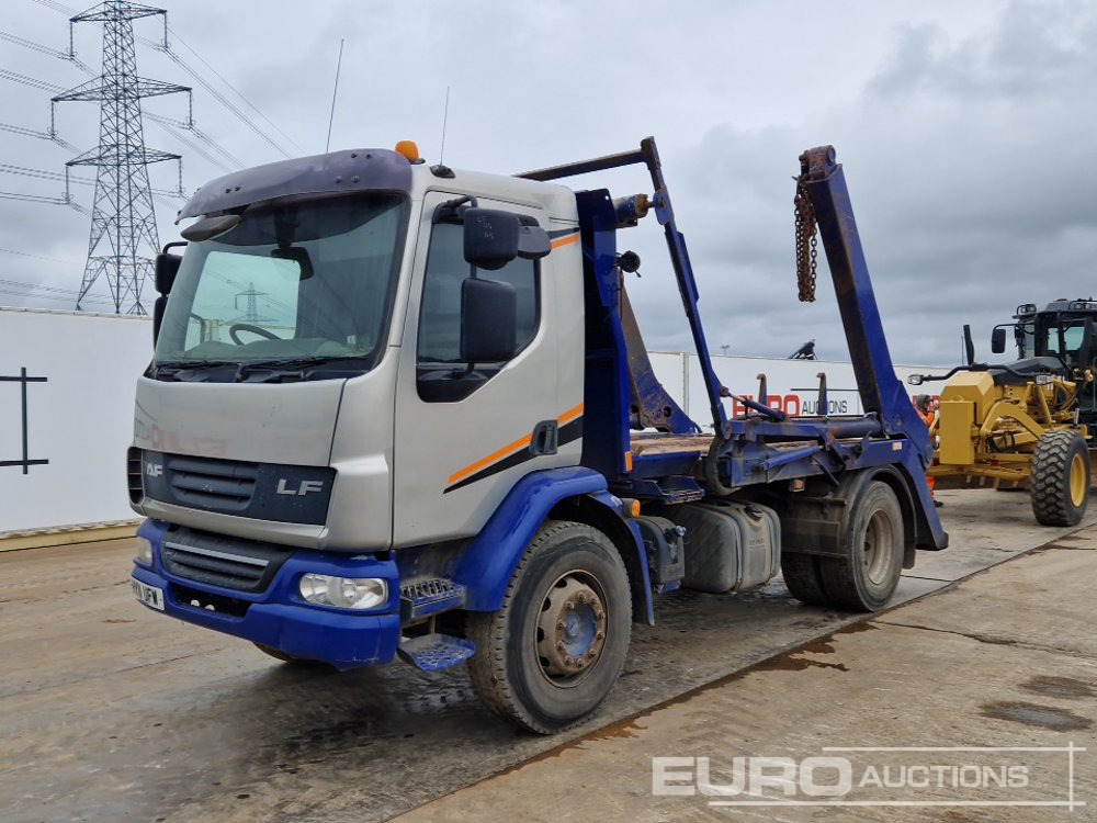 DAF LF55.220 - Camion multibenne: photos 1 DAF LF55.220 - Camion multibenne: photos 1