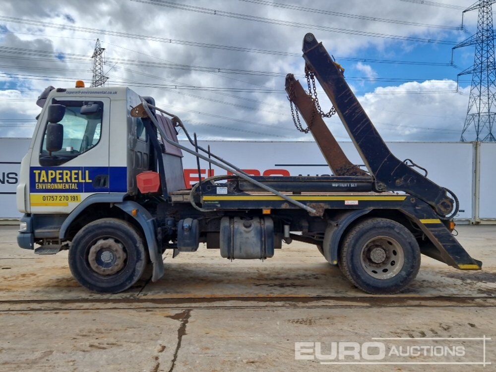 DAF LF55 - Camion multibenne: photos 2 DAF LF55 - Camion multibenne: photos 2