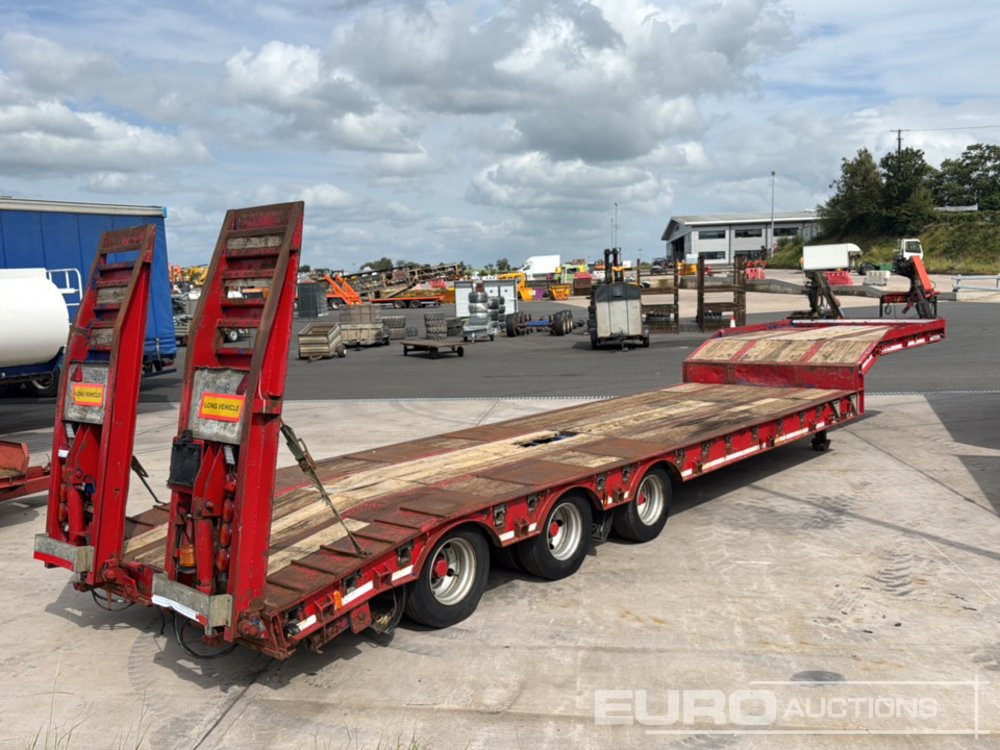 Dennison Tri Axle Stepframe Low Loader Trailer, Hydraulic Ramps - Semi-remorque surbaissé: photos 5 Dennison Tri Axle Stepframe Low Loader Trailer, Hydraulic Ramps - Semi-remorque surbaissé: photos 5