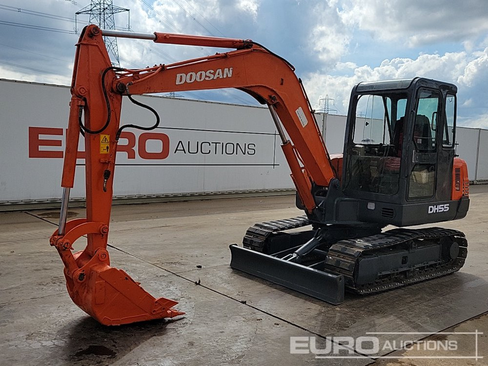 Doosan DH55-V - Mini pelle: photos 1 Doosan DH55-V - Mini pelle: photos 1
