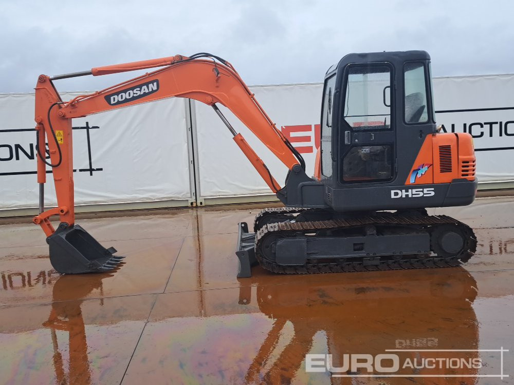 Doosan DH55-V - Mini pelle: photos 2 Doosan DH55-V - Mini pelle: photos 2