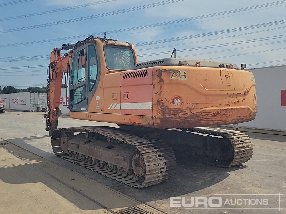 Doosan DX225LC - Pelle sur chenille: photos 3 Doosan DX225LC - Pelle sur chenille: photos 3