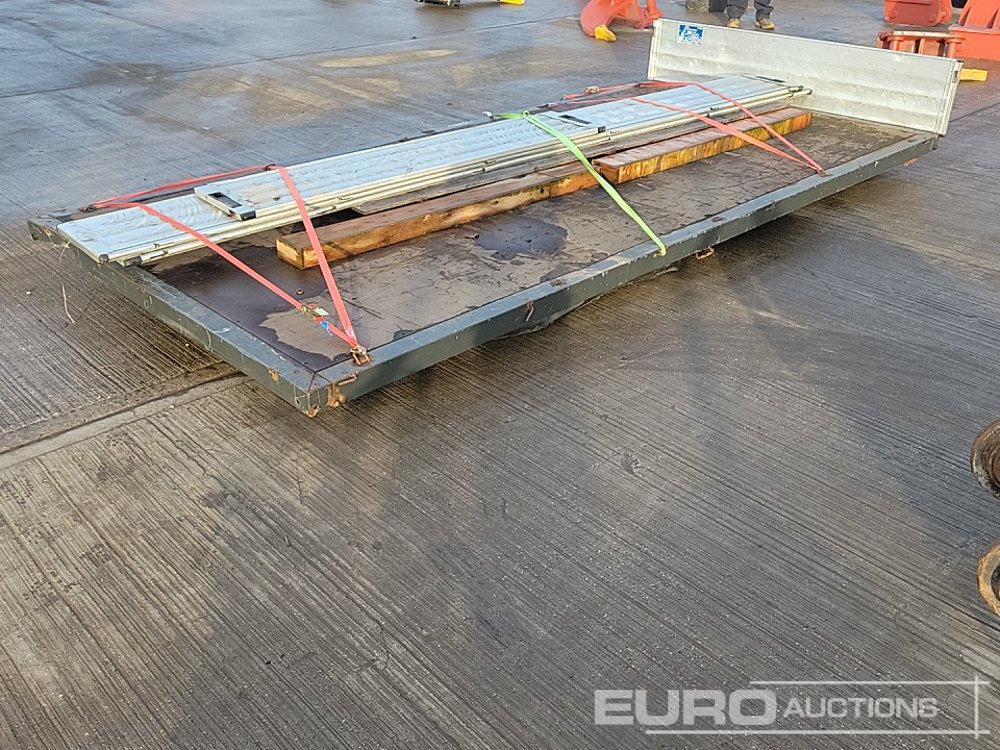 Dropside Flatbed Body to suit Pick up - Carrosserie plateau: photos 5 Dropside Flatbed Body to suit Pick up - Carrosserie plateau: photos 5