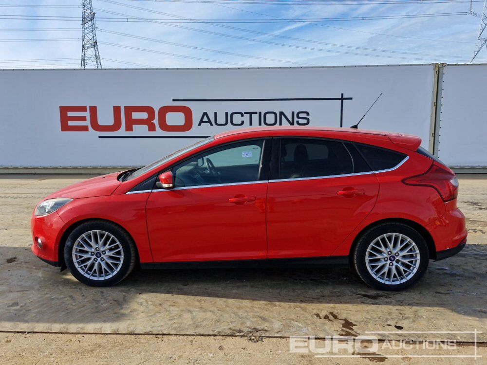 Ford Focus - Voiture: photos 2 Ford Focus - Voiture: photos 2