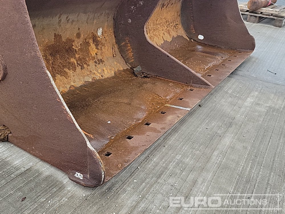 Godet Geith 84" Ditching Bucket 80mm Pin to suit 20 Ton Excavator: photos 10
