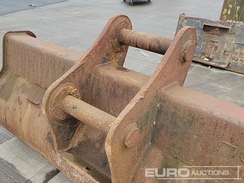 Godet Geith 84" Ditching Bucket 80mm Pin to suit 20 Ton Excavator: photos 11
