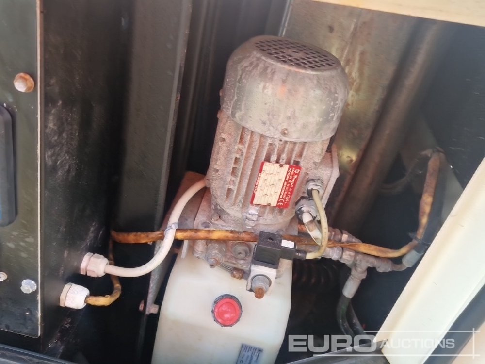 Mat d'éclairage Generac VB-9: photos 18 Mat d'éclairage Generac VB-9: photos 18