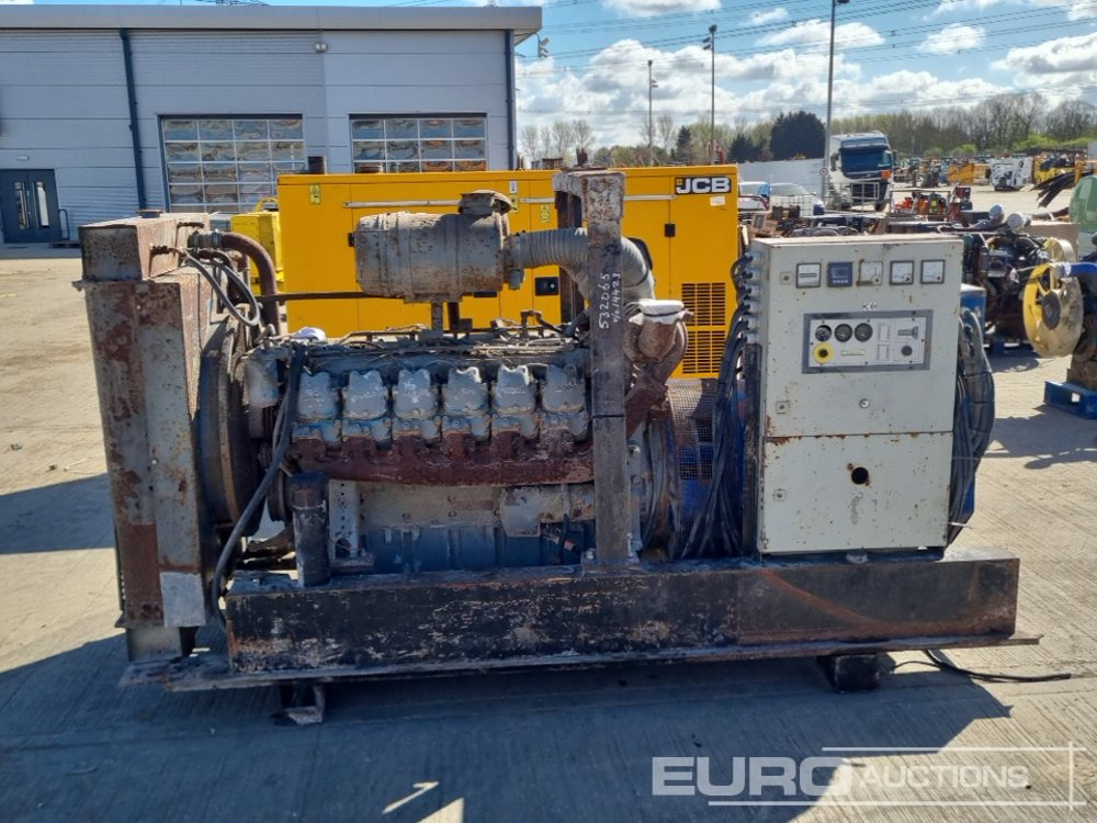 Generator, Man V12 Engine - Groupe électrogène: photos 2 Generator, Man V12 Engine - Groupe électrogène: photos 2