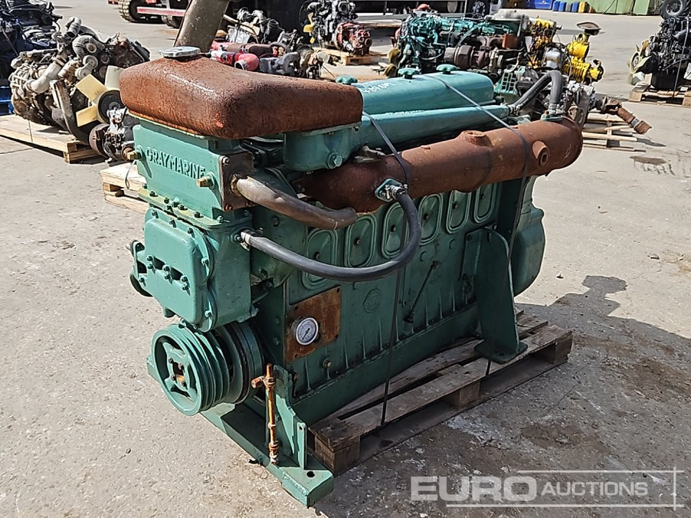 Gray Marine 6 Cylinder Engine - Moteur: photos 5 Gray Marine 6 Cylinder Engine - Moteur: photos 5