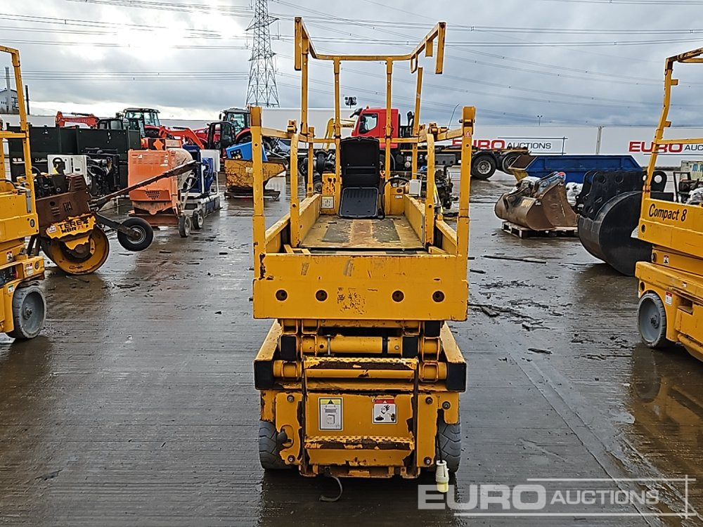 Haulotte Compact 8 - Nacelle: photos 4 Haulotte Compact 8 - Nacelle: photos 4