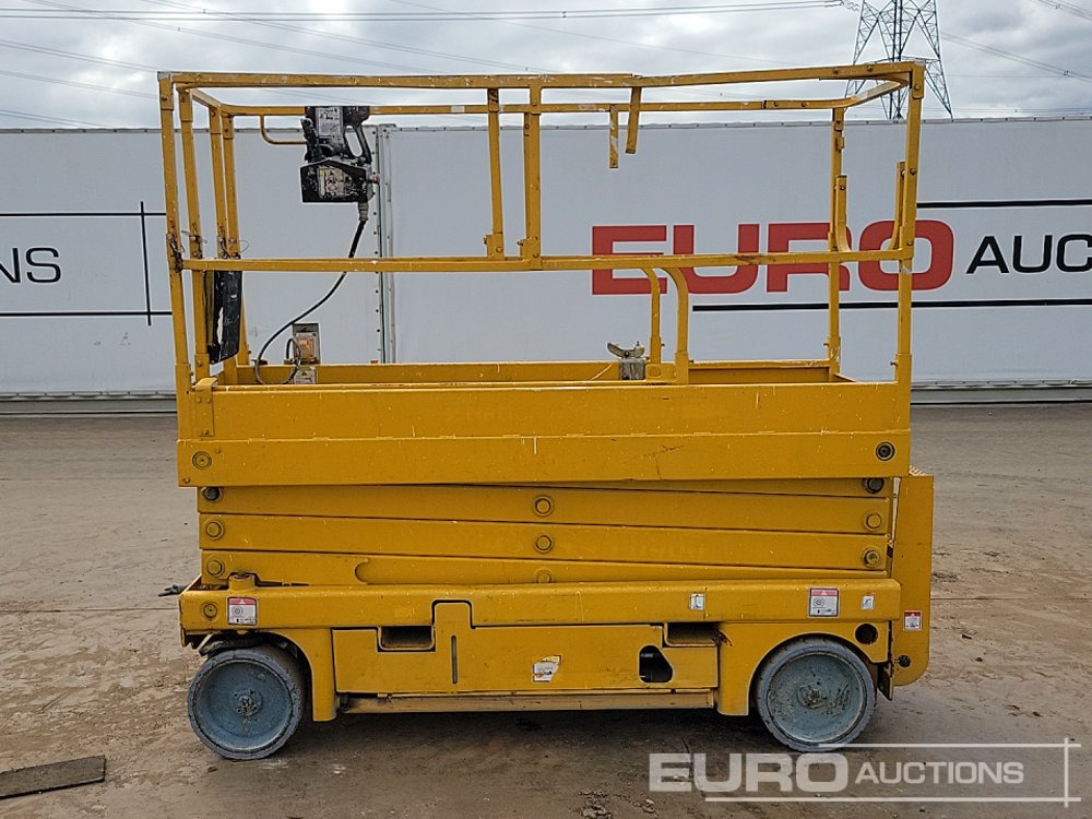 Haulotte Compact 8 - Nacelle: photos 2 Haulotte Compact 8 - Nacelle: photos 2