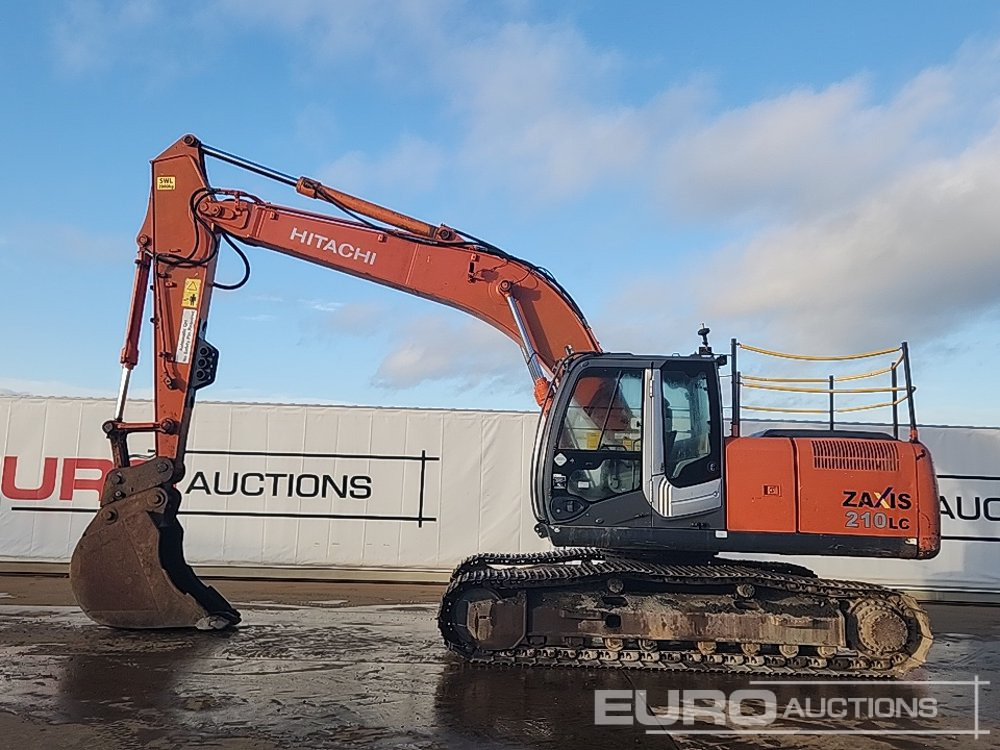 Hitachi ZX210LC-3 - Pelle sur chenille: photos 2 Hitachi ZX210LC-3 - Pelle sur chenille: photos 2