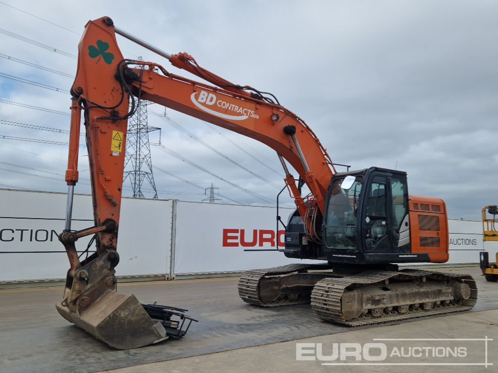 Hitachi ZX225USRLC - Pelle sur chenille: photos 1 Hitachi ZX225USRLC - Pelle sur chenille: photos 1
