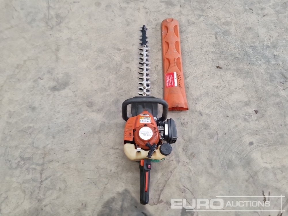 Husqvarna 226HD60S Petrol Hedge Trimmer - Matériel de chantier: photos 4 Husqvarna 226HD60S Petrol Hedge Trimmer - Matériel de chantier: photos 4