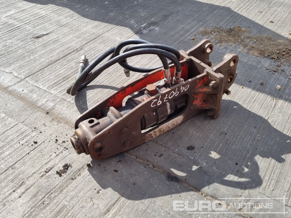 Hydraulic Breaker 30mm Pin to suit Mini Excavator - Marteau hydraulique: photos 1 Hydraulic Breaker 30mm Pin to suit Mini Excavator - Marteau hydraulique: photos 1