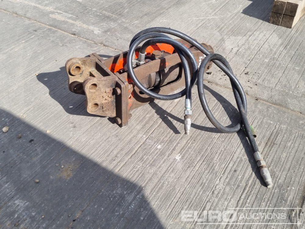 Hydraulic Breaker 30mm Pin to suit Mini Excavator - Marteau hydraulique: photos 5 Hydraulic Breaker 30mm Pin to suit Mini Excavator - Marteau hydraulique: photos 5