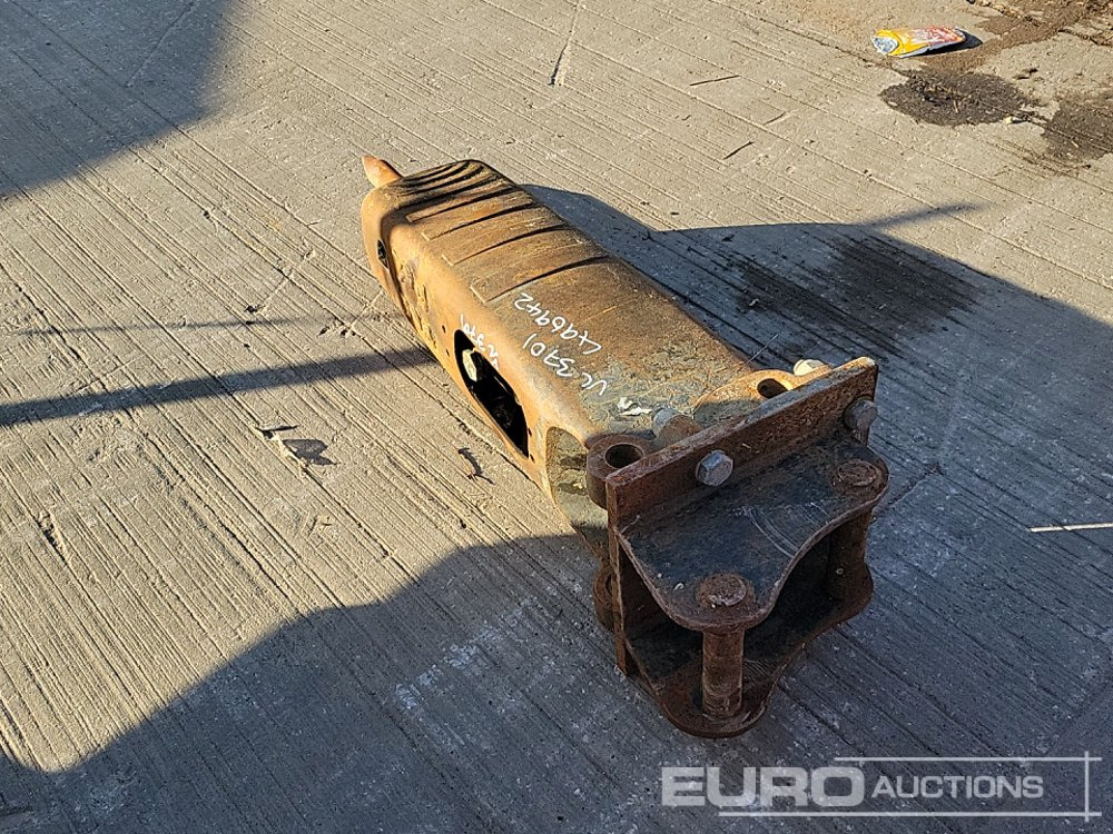 Hydraulic Breaker 35mm Pin to suit Mini Excavator - Marteau hydraulique: photos 3 Hydraulic Breaker 35mm Pin to suit Mini Excavator - Marteau hydraulique: photos 3