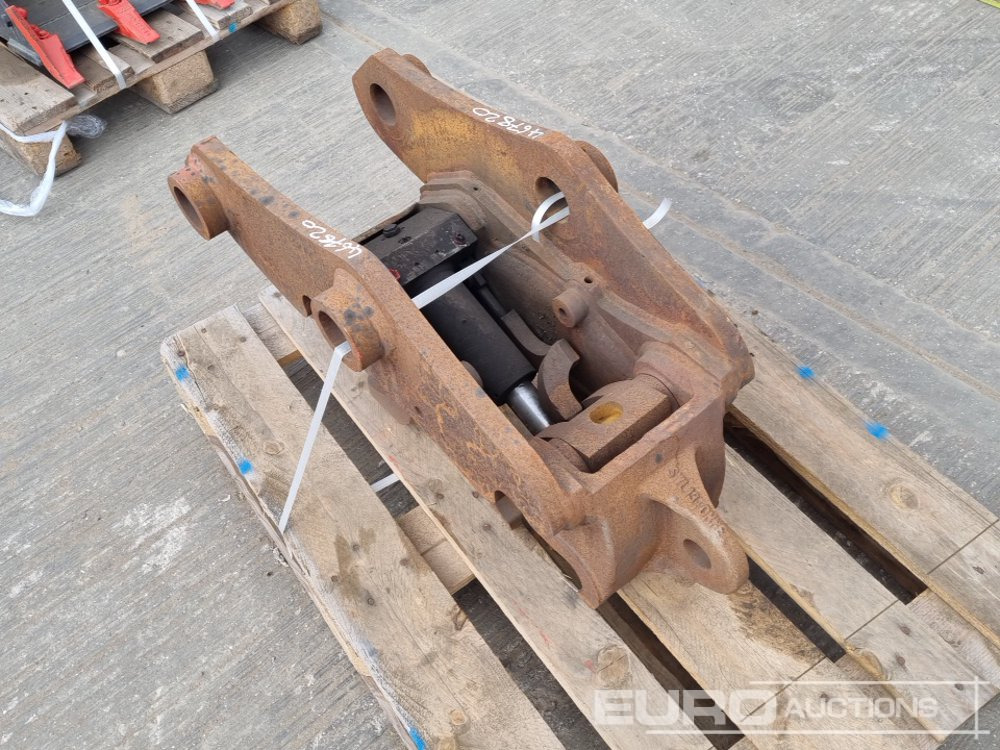 Hydraulic Double Lock QH 65mm Pin to suit 13 Ton Excavator - Attache rapide: photos 1 Hydraulic Double Lock QH 65mm Pin to suit 13 Ton Excavator - Attache rapide: photos 1