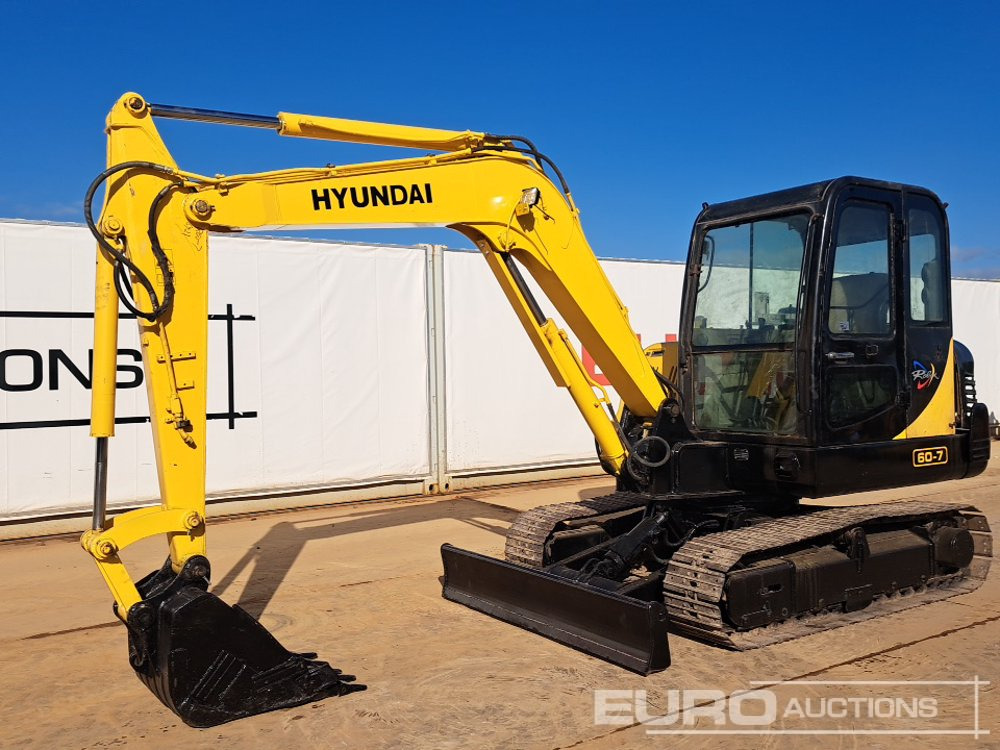 Hyundai R60-7 - Mini pelle: photos 1 Hyundai R60-7 - Mini pelle: photos 1