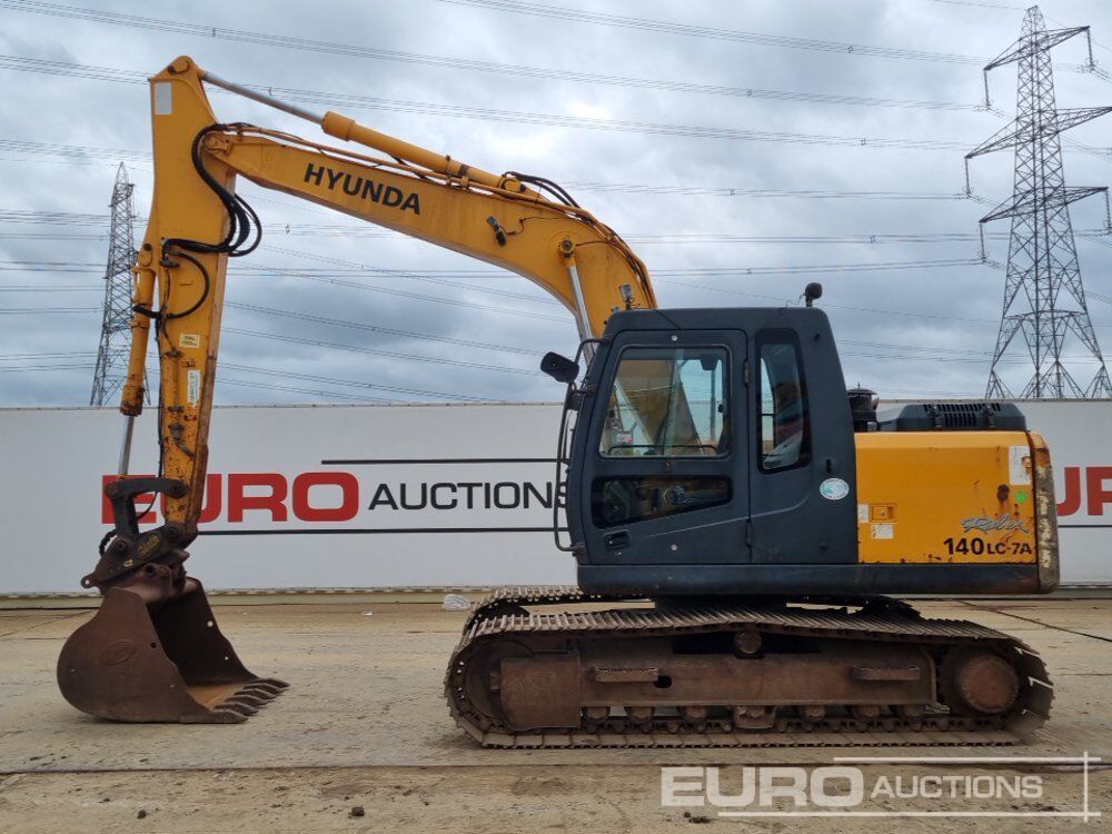 Hyundai Robex R160LC-7A - Pelle sur chenille: photos 2 Hyundai Robex R160LC-7A - Pelle sur chenille: photos 2