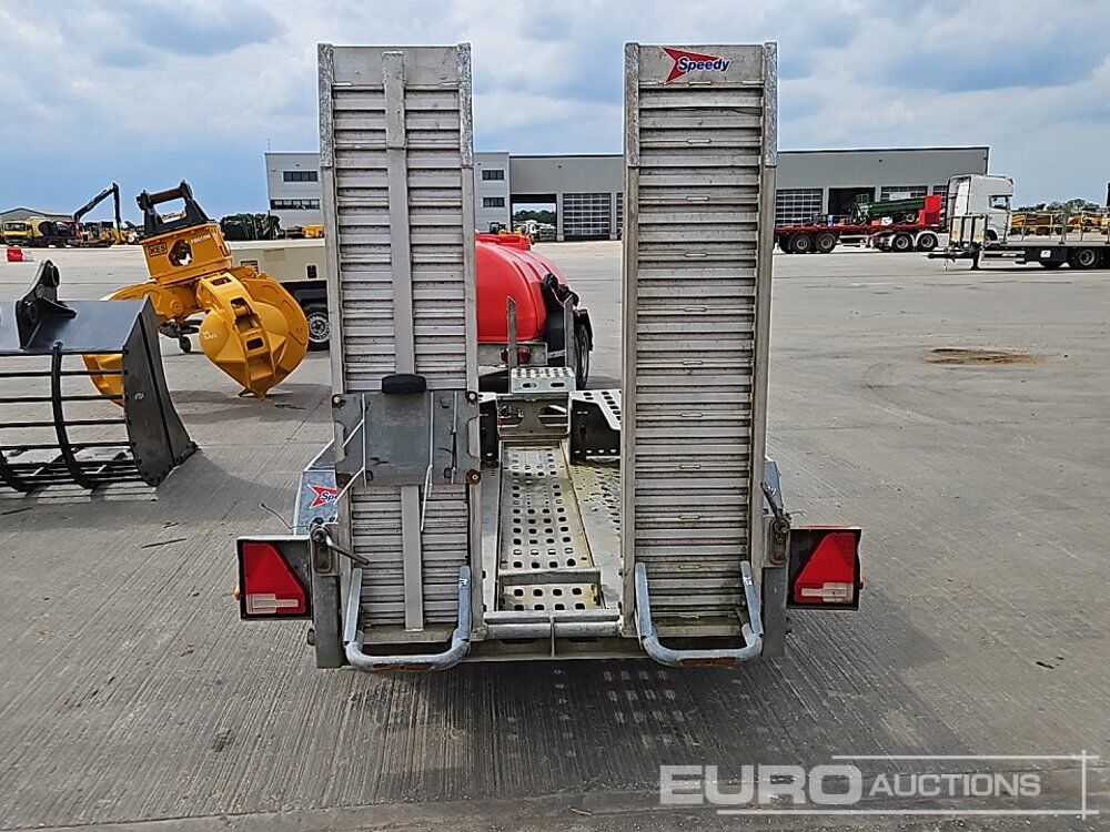 Indespension 2.7 Ton Twin Axle Plant Trailer, Track Box, Ramps - Remorque porte engin: photos 4 Indespension 2.7 Ton Twin Axle Plant Trailer, Track Box, Ramps - Remorque porte engin: photos 4