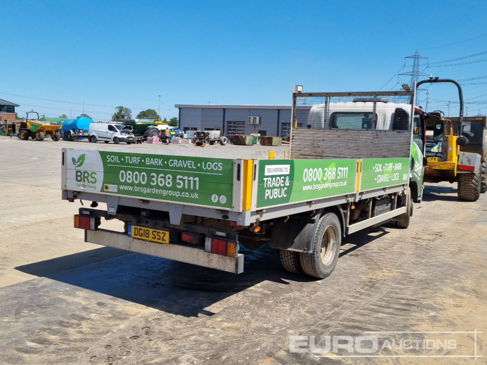Isuzu N75.190 - Camion plateau: photos 5 Isuzu N75.190 - Camion plateau: photos 5