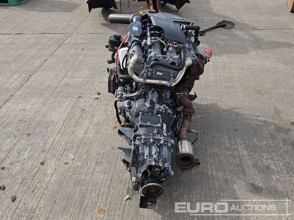 Iveco 4 Cylinder Engine - Moteur: photos 4 Iveco 4 Cylinder Engine - Moteur: photos 4