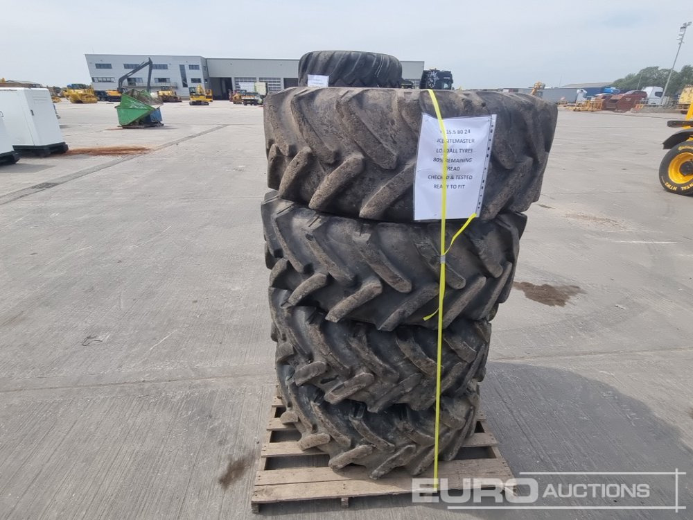 JCB 15.5/80 R24 Tyre (4 of) - Pneu: photos 4 JCB 15.5/80 R24 Tyre (4 of) - Pneu: photos 4