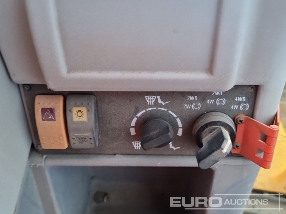 Tractopelle JCB 3CX: photos 43 Tractopelle JCB 3CX: photos 43